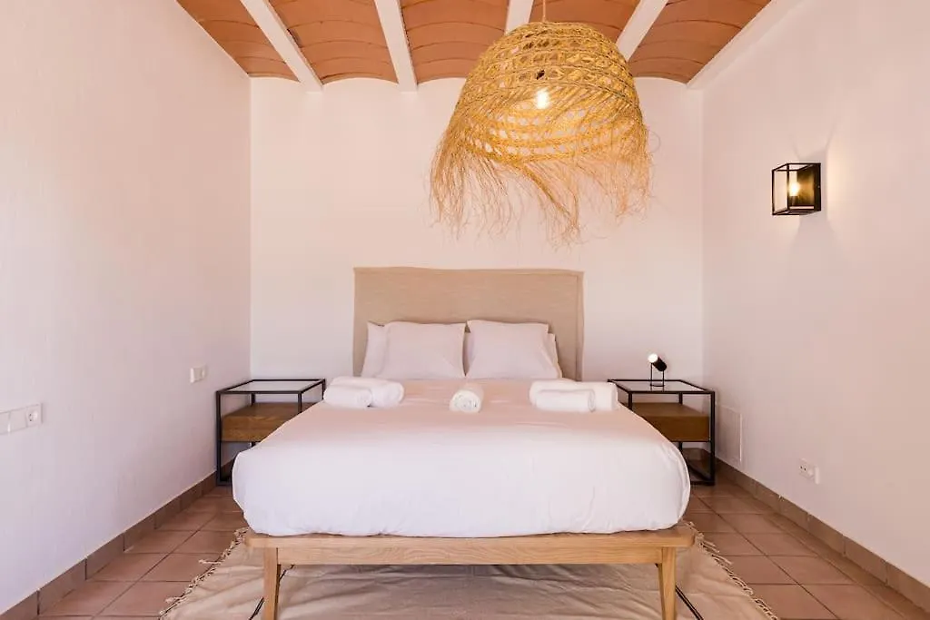Villa 4 Palms Only 5 Minutes From Ibiza Montecristo