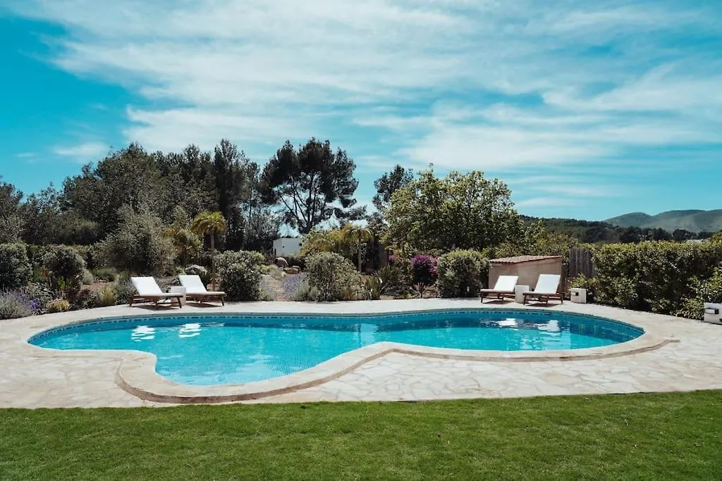 Villa 4 Palms Only 5 Minutes From Ibiza Montecristo Spanien